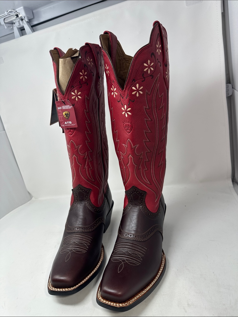 Ariat Boots Size 9 B